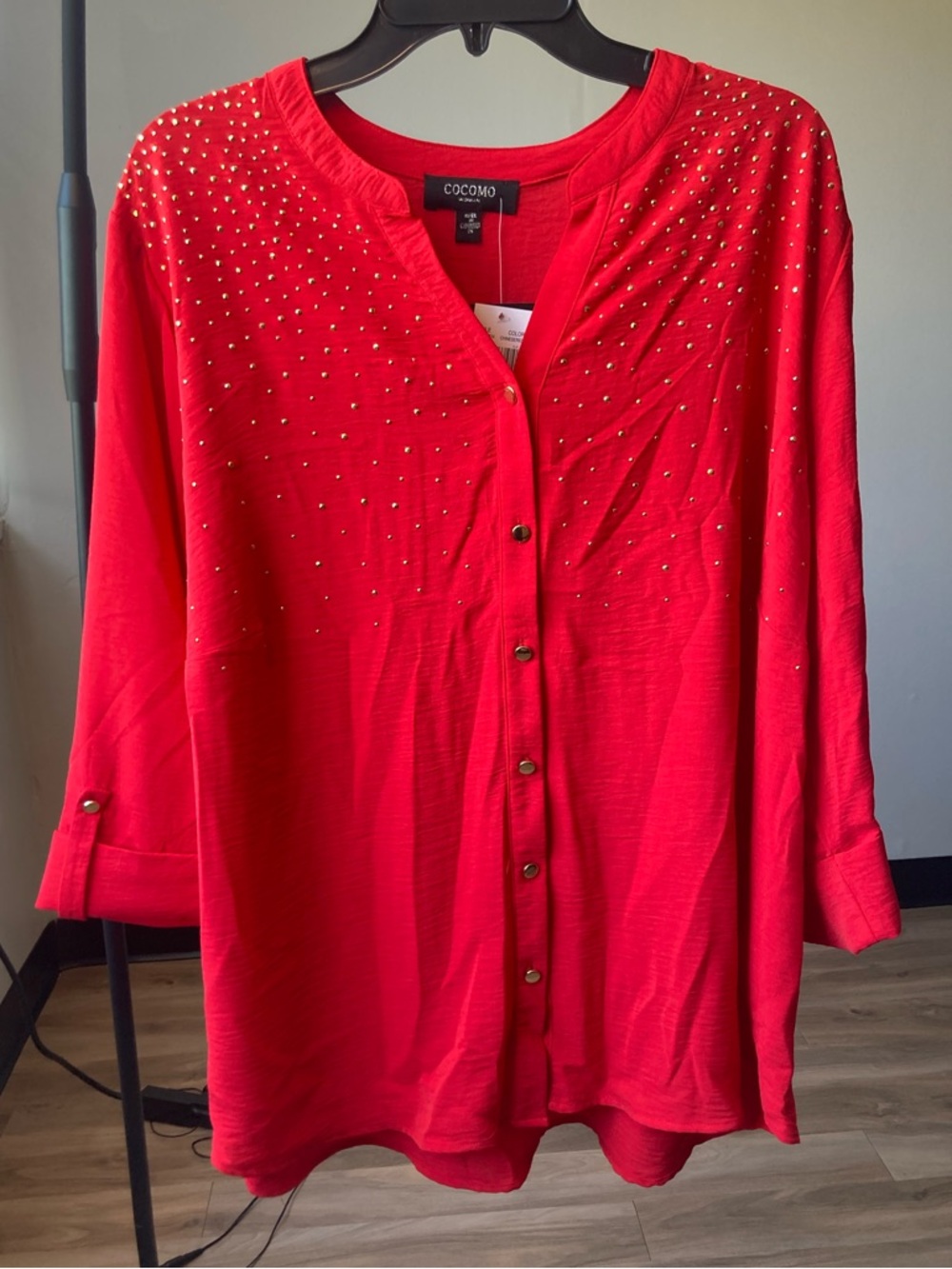 Cocomo button down shirt red with gold metallic embellishments 2X - Picture 10 of 17